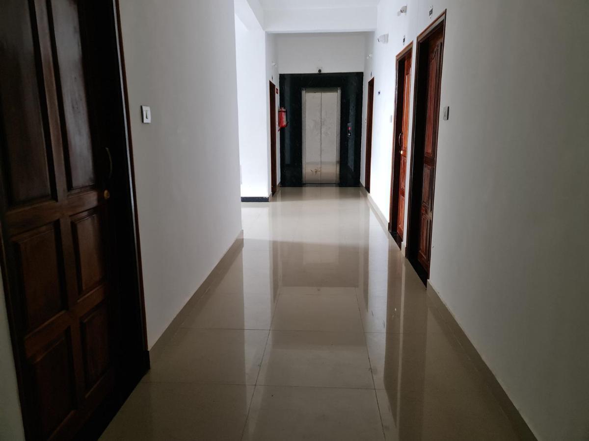 Hotel Blue Rays Bainduru Exterior foto